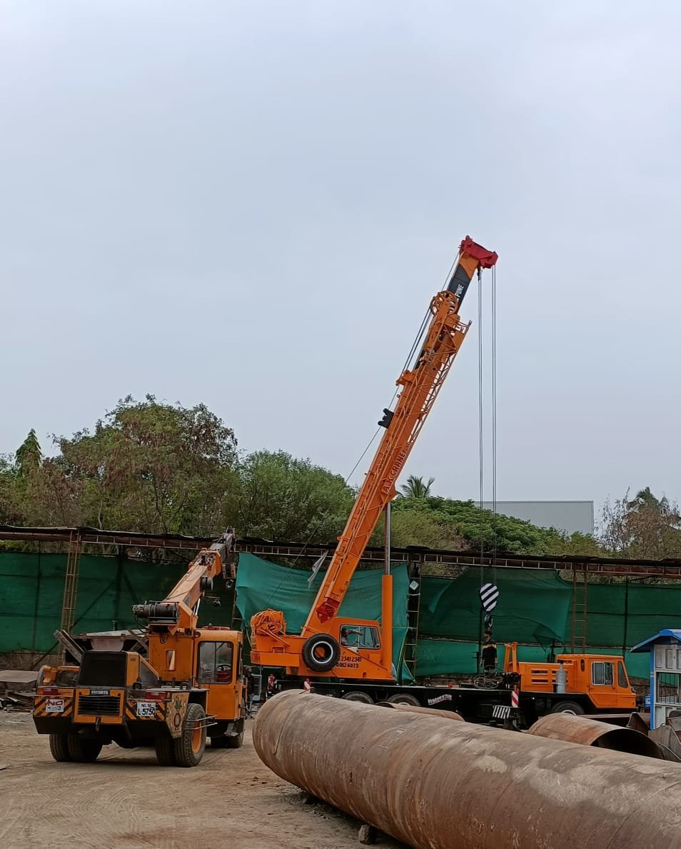Heavy equipment transportation service Pune PCMC
